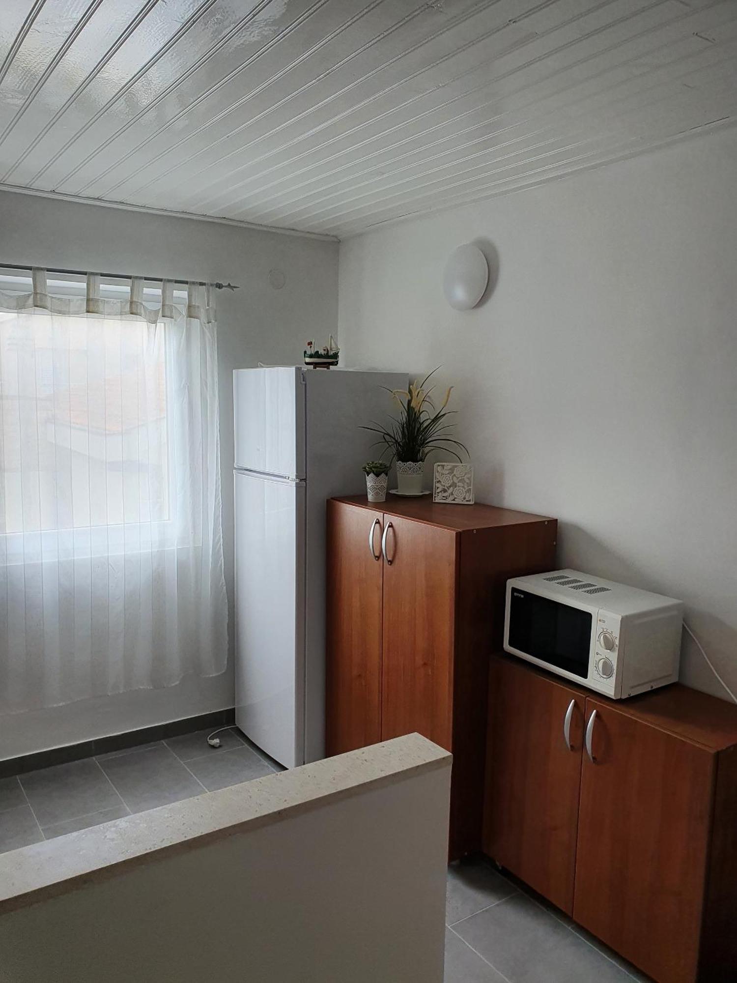 Apartments By The Sea Tucepi, Makarska - 2699 Tučepi Quarto foto